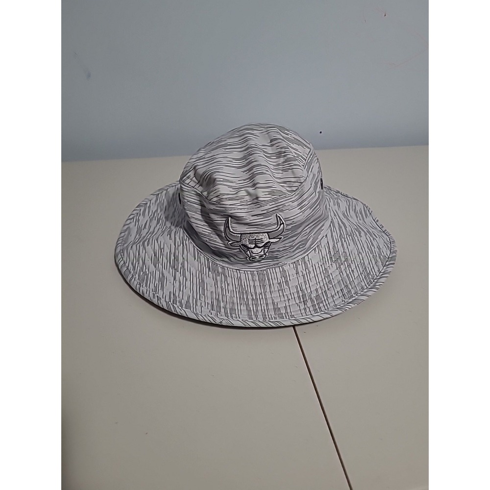 Chicago Bulls Bucket Hat Ultra GAME Dockside Vented‎ Gray Cap Men's